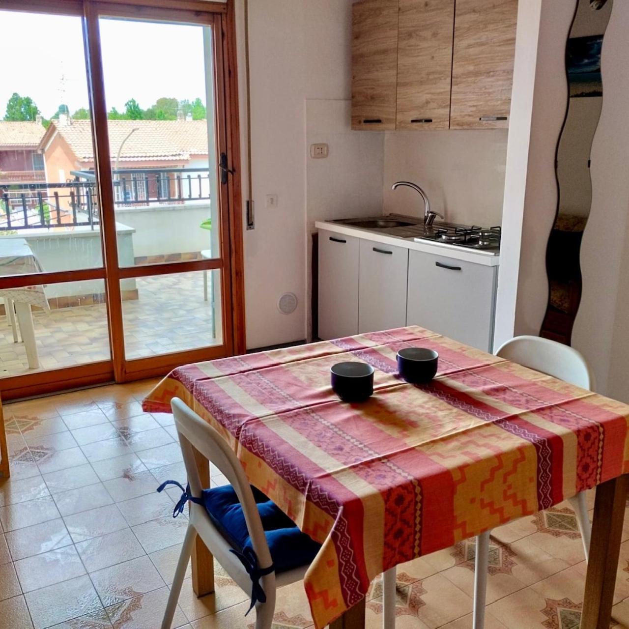 Appartamento Laurentum Torvaianica Exterior foto
